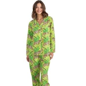 NWT Printfresh Baghera Green Animal Pajamas